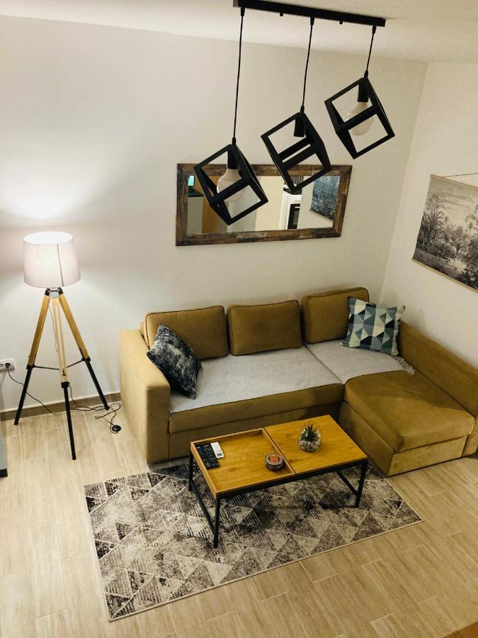 Enjoy Gardos Apartment Белград Екстериор снимка